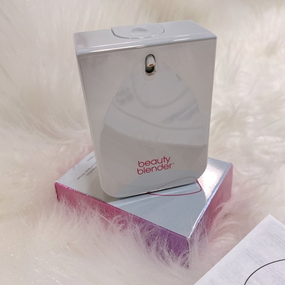 Sephora Other - NIB! Bounce foundation full size 1.0 Oz